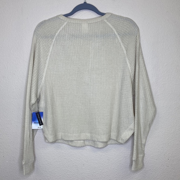 Abound Nordstrom V-Neck Thermal Top NWT Size Medium - Picture 5 of 11